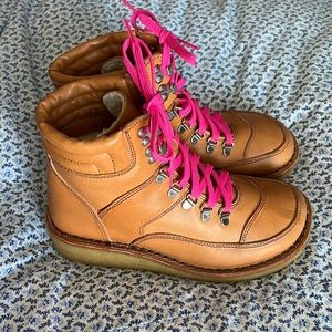 Swedish Hasbeens Hiking Boots 37
